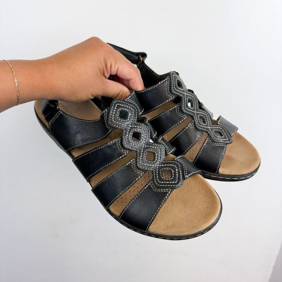 Clarks Leisa Ruby Black Leather Sandals - 10 Wide - Picture 2 of 8